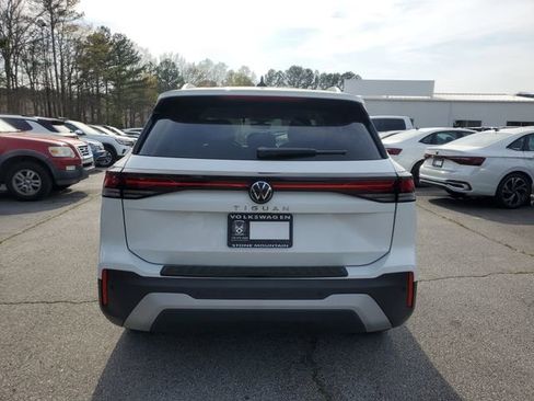 New 2026 Volkswagen Tiguan S FWD image 5