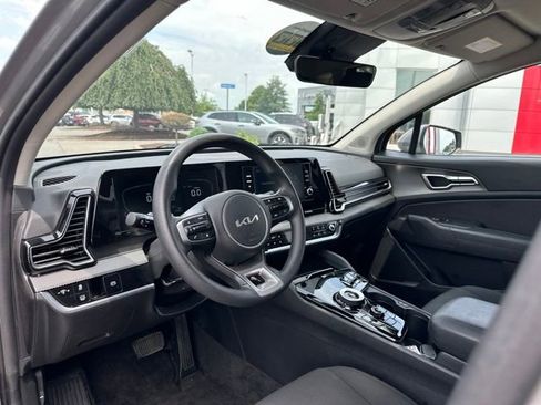Used 2023 Kia Sportage LX AWD/4WD image 12