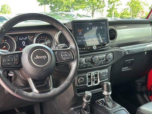 Used 2018 Jeep Wrangler Unlimited Sport S AWD/4WD image 13