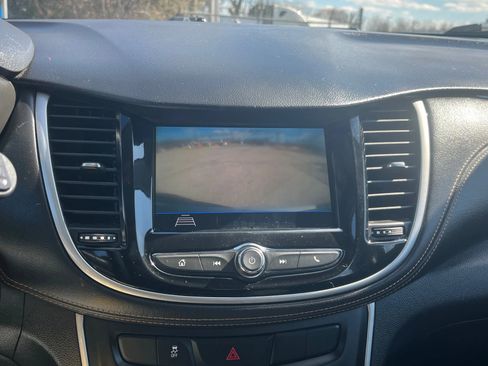 Used 2018 Chevrolet Trax LS image 22