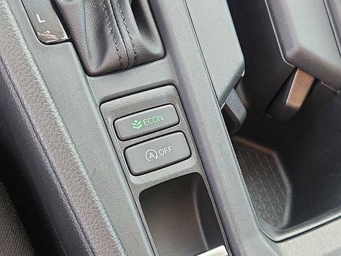 Certified 2023 Honda Accord LX image 25
