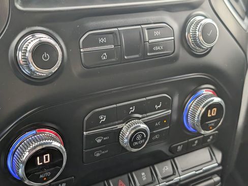 Used 2022 GMC Sierra 2500 AT4 w/ Gooseneck/5TH Wheel Package image 16