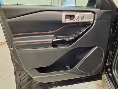 Used 2022 Ford Explorer ST-Line image 27