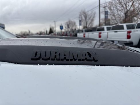 Used 2025 Chevrolet Silverado 1500 ZR2 w/ Technology Package image 11