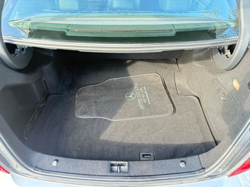 Used 2010 Mercedes-Benz C 300 Sedan image 35