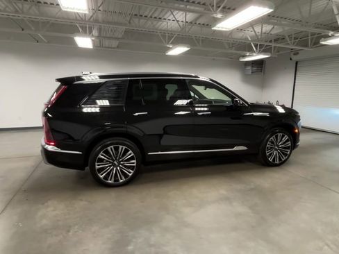 New 2026 Cadillac Vistiq Premium Luxury image 51