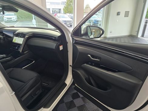 Used 2024 Hyundai Tucson Limited image 42