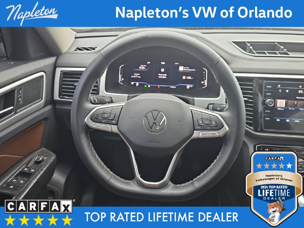 Used 2022 Volkswagen Atlas SE w/ Panoramic Sunroof Package FWD image 12
