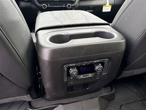 Certified 2025 Chevrolet Tahoe High Country image 22