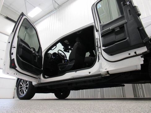 Used 2020 Ford F150 XLT w/ Equipment Group 302A Luxury AWD/4WD image 16
