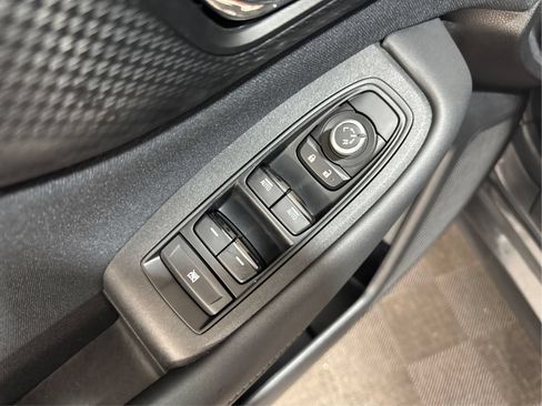 Used 2023 Subaru Legacy Premium AWD/4WD image 32
