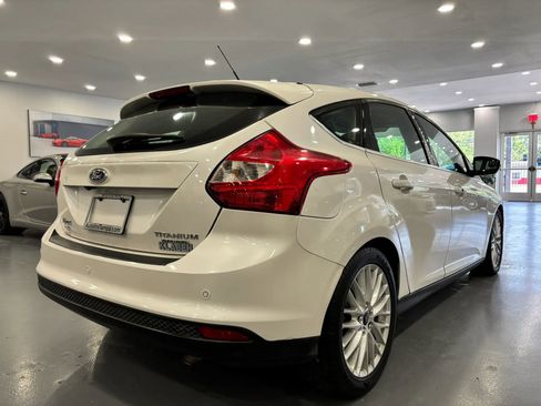 Used 2014 Ford Focus Titanium FWD image 7