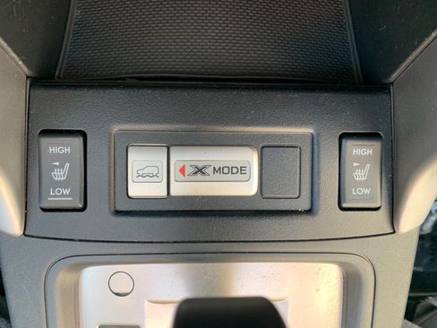 Used 2017 Subaru Forester 2.5i Limited AWD/4WD image 19