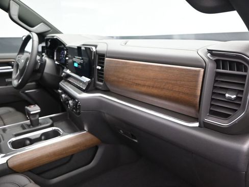 New 2026 Chevrolet Silverado 1500 High Country w/ Midnight Edition AWD/4WD image 26