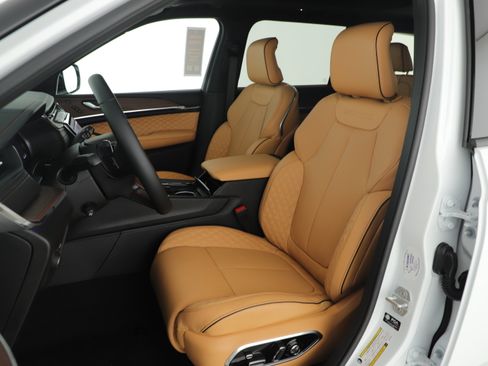 New 2025 Jeep Grand Cherokee L Summit image 11