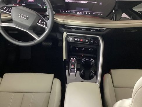 New 2025 Audi Q5 Premium Plus image 21