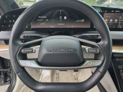 Used 2023 Lucid Air Touring AWD/4WD image 31