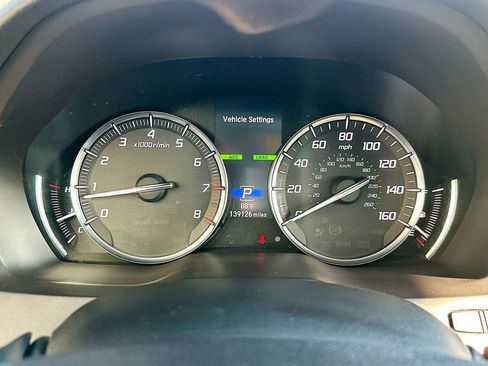 Used 2017 Acura MDX SH-AWD w/ Advance Package image 12