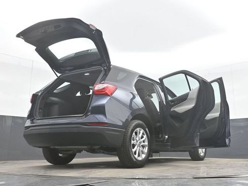 Used 2019 Chevrolet Equinox LS FWD image 50