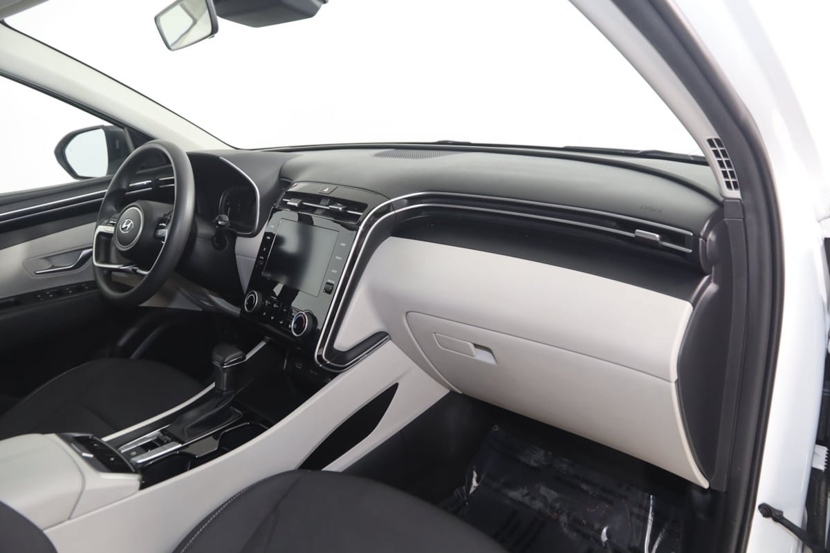 Used 2022 Hyundai Tucson SEL w/ Cargo Package AWD/4WD image 32