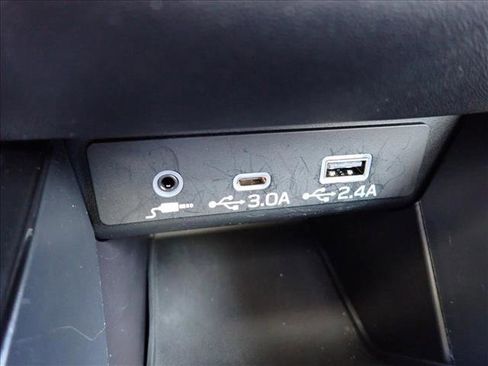 Certified 2024 Subaru Outback Limited image 22