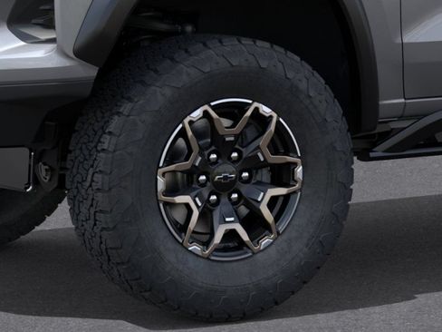 New 2026 Chevrolet Colorado ZR2 w/ Technology Package AWD/4WD image 10