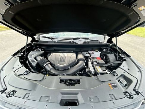 New 2025 Chevrolet Traverse LT w/ Driver Confidence Package image 29