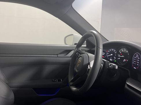 Certified 2024 Porsche 911 Carrera RWD image 12