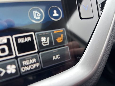 New 2026 Subaru Ascent Touring image 32