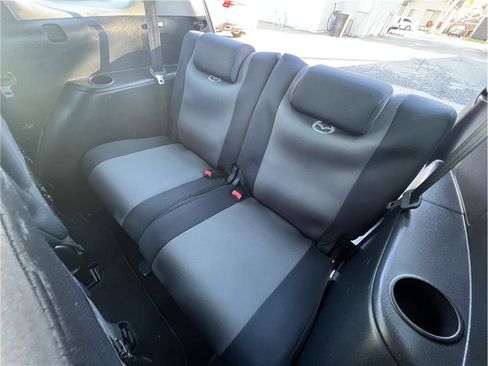 Used 2006 MAZDA MAZDA5 Sport image 13