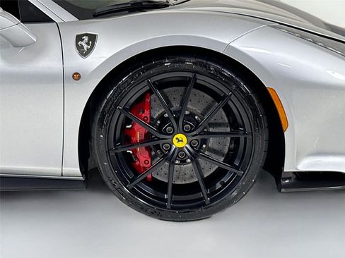 Used 2019 Ferrari 488 Pista Coupe image 40