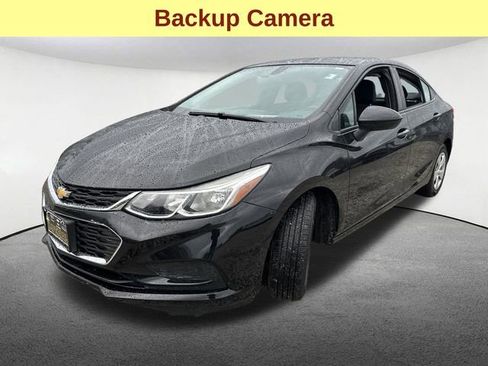 Used 2017 Chevrolet Cruze LS image 5