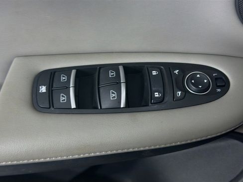 Used 2023 INFINITI QX50 Luxe FWD image 15