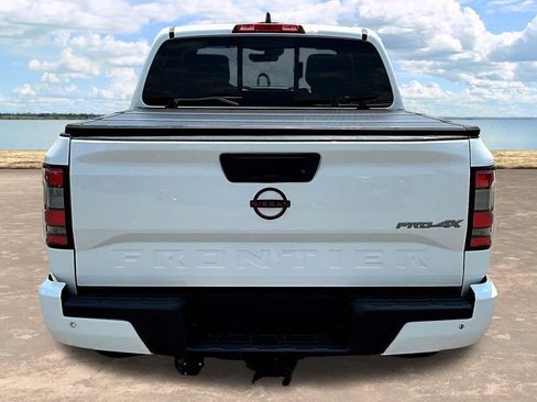 Used 2023 Nissan Frontier PRO-4X w/ Pro-4X Premium Package AWD/4WD image 8
