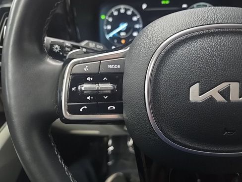 Used 2024 Kia Sorento SX Prestige AWD/4WD image 19