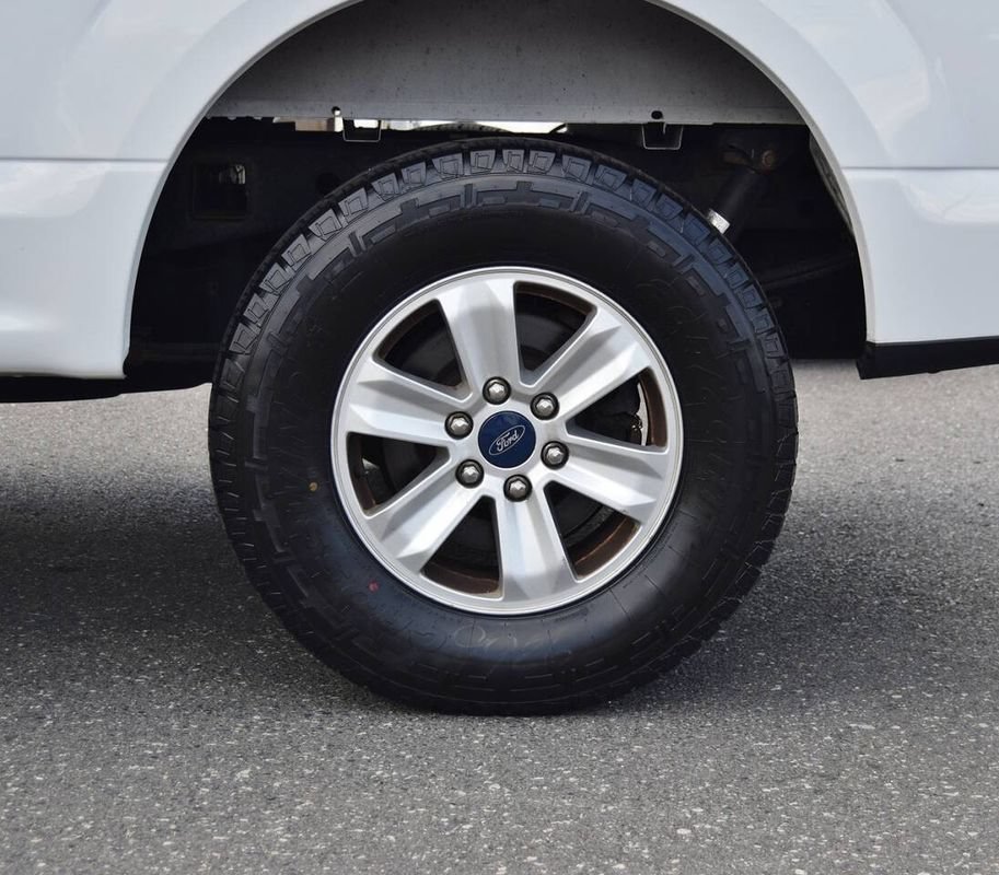 Used 2019 Ford F150 XL w/ Equipment Group 101A Mid AWD/4WD image 43
