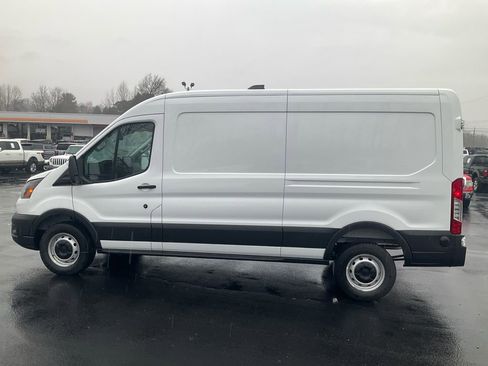 New 2026 Ford Transit 250 148 Medium Roof RWD image 8