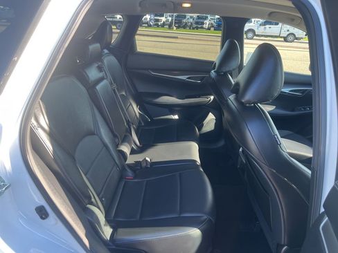 Used 2025 INFINITI QX50 Luxe AWD/4WD image 35