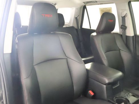 Used 2020 Toyota 4Runner TRD Off-Road Premium w/ Moonroof Package AWD/4WD image 52