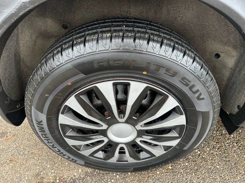 Used 2017 Nissan Rogue Sport S image 26