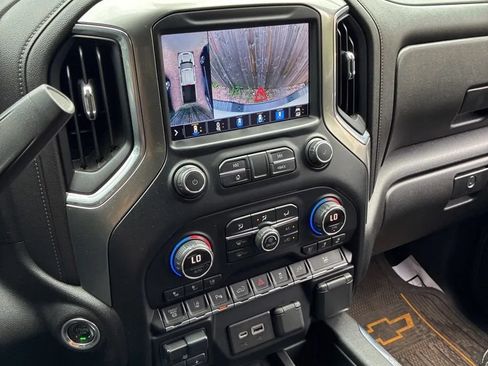 Used 2020 Chevrolet Silverado 2500 LTZ w/ LTZ Premium Package RWD image 21