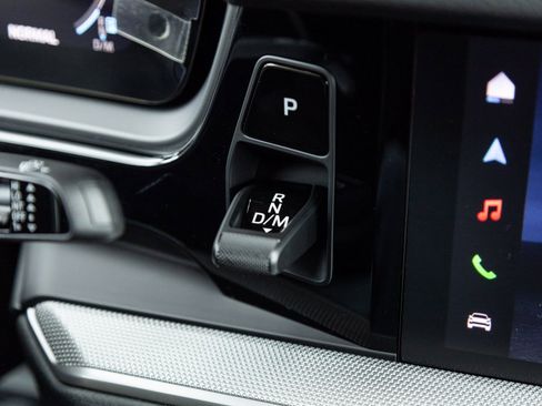 Certified 2026 Porsche Cayenne Coupe image 18