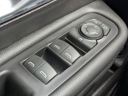 Certified 2024 GMC Terrain Denali image 27