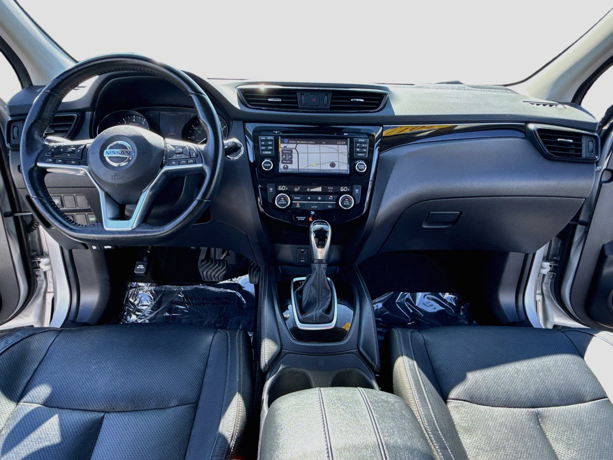 Used 2017 Nissan Rogue Sport SL w/ SL Premium Package AWD/4WD image 14