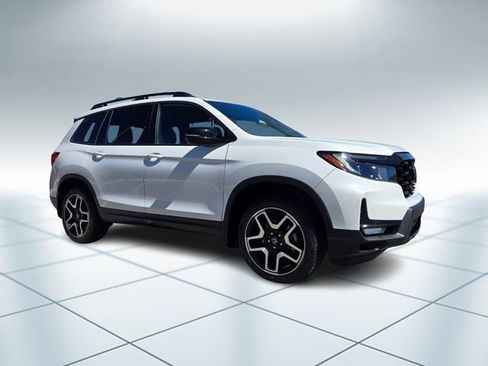Certified 2022 Honda Passport Elite image 2