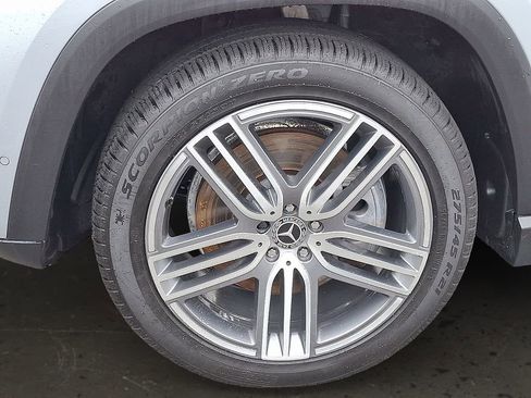 Used 2022 Mercedes-Benz GLS 450 4MATIC image 8