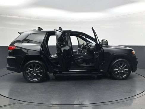 Used 2018 Jeep Grand Cherokee High Altitude AWD/4WD image 39