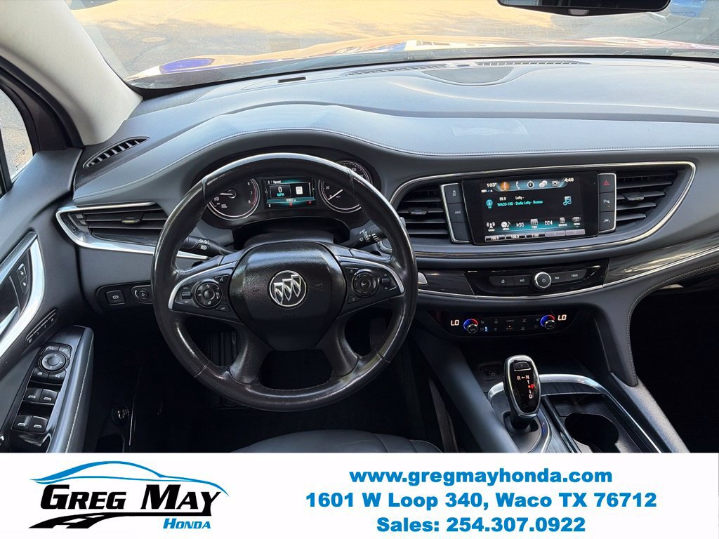 Used 2018 Buick Enclave Premium w/ LPO, Hit The Road Package AWD/4WD image 22