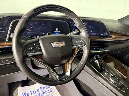 Used 2023 Cadillac Escalade Premium Luxury w/ LPO, Floor Liner Package AWD/4WD image 32