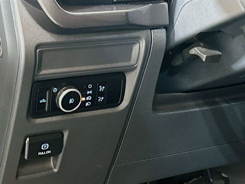 Used 2023 Ford F150 XL w/ STX Appearance Package RWD image 8